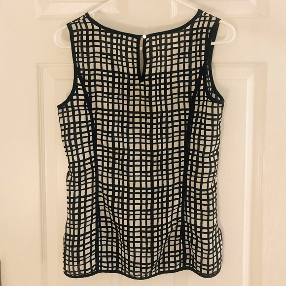 Liz Claiborne Sleeveless Blouse - Picture 2 of 6
